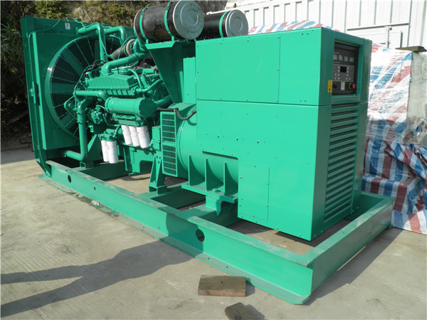 博山出租发电机 发电机组厂家：柴油发电机组的控制屏的作用是什么？