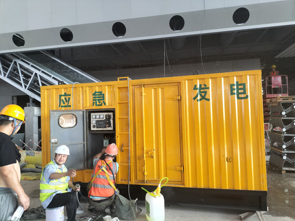 博山怎样判断空气滤清器是否需要更换？